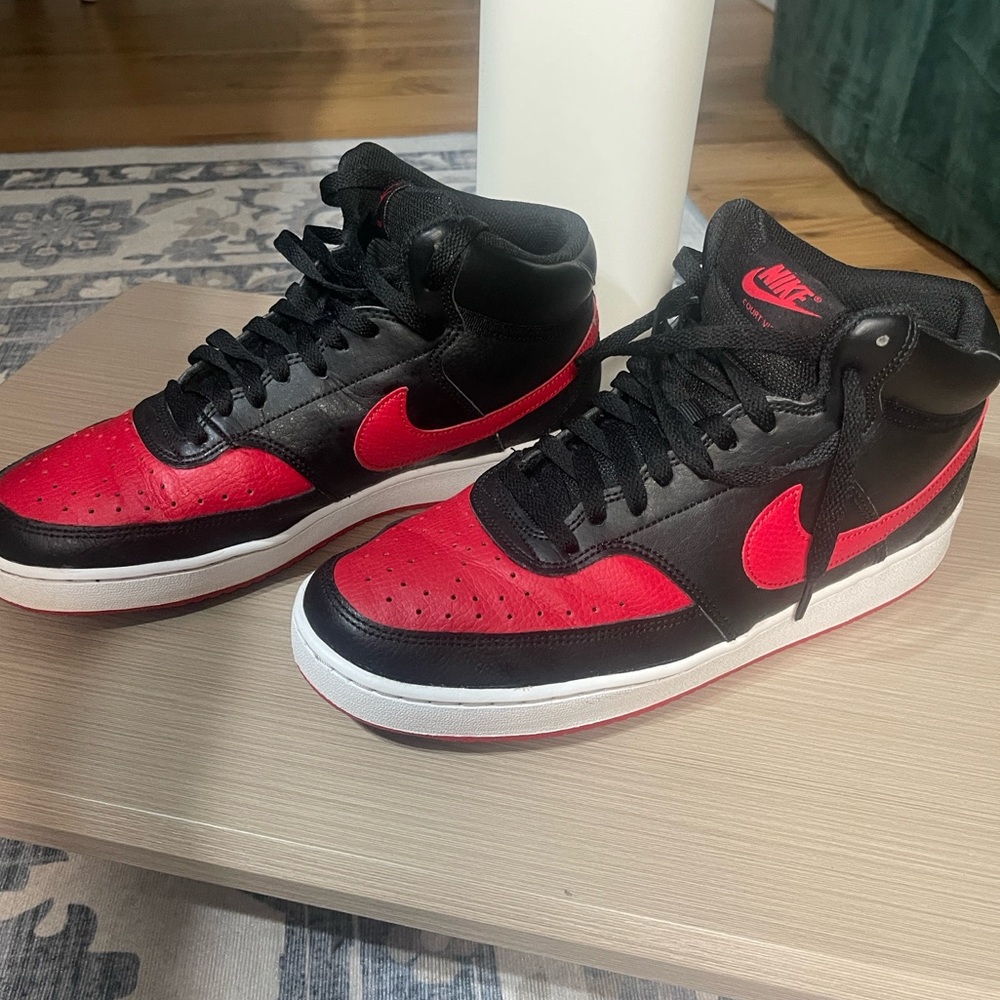 Nike Court Vision Mid Red/Black Size US 9
